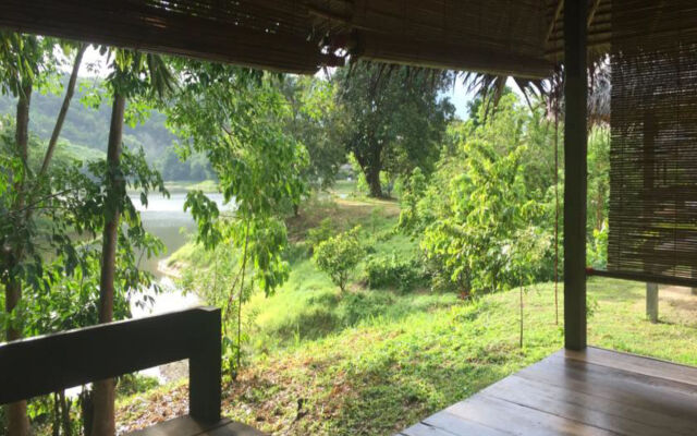 Thap Pala Cottage