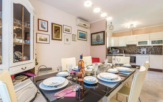 Awesome Home in Kastav with Hot Tub, WiFi & 3 Bedrooms