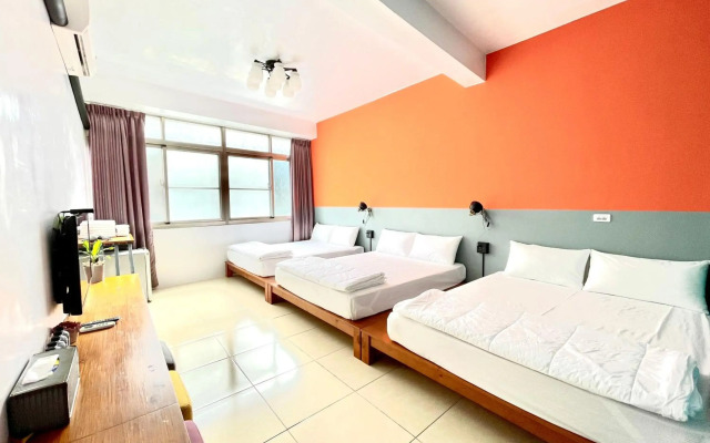 Snug Nine Inn