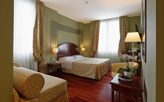 Savoia Hotel Regency