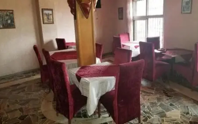 Hotel Clamantis