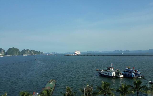 Ha Long Four Seasons Hotel