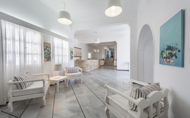 Narges Hotel