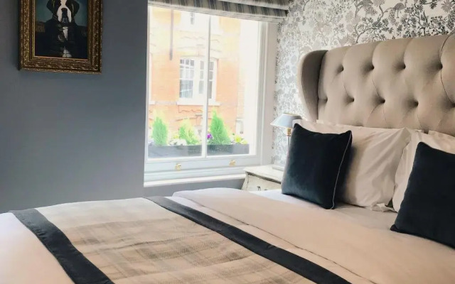The Grafton Arms Pub & Rooms