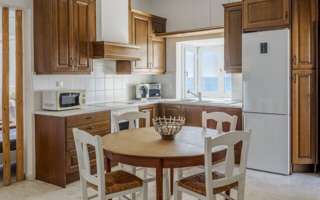 Baybees Sea View Residence