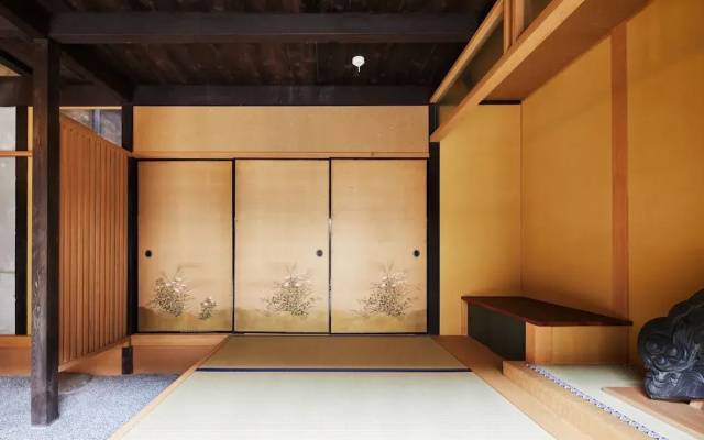 Marukyo Gakurinan
