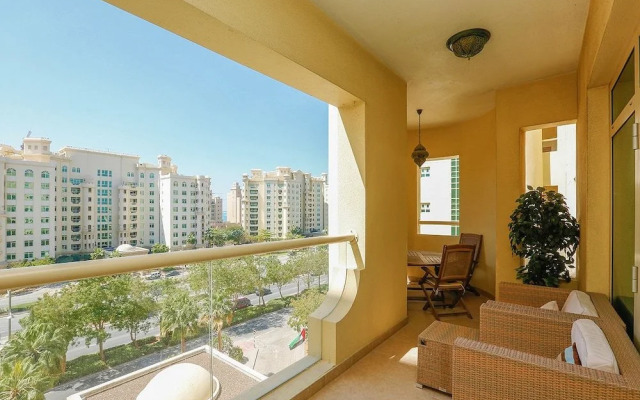 Shoreline #4 Jash Falqua