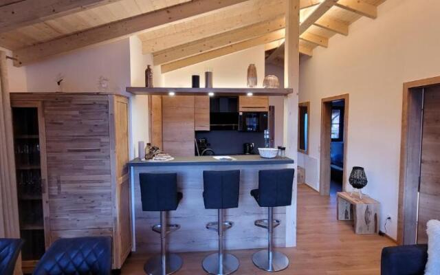 Hochalmbahnen Chalets Rauris 1-16 WE2, Maislaufeldweg 1p OG