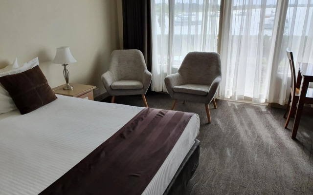 Comfort Resort Waters Edge