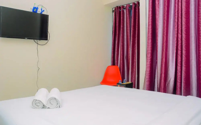 Minimalist and Fully Furnished Studio Tifolia Apartment