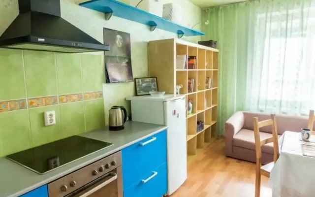 Apartment on Krasnyy pereulok 5-1 6 floor