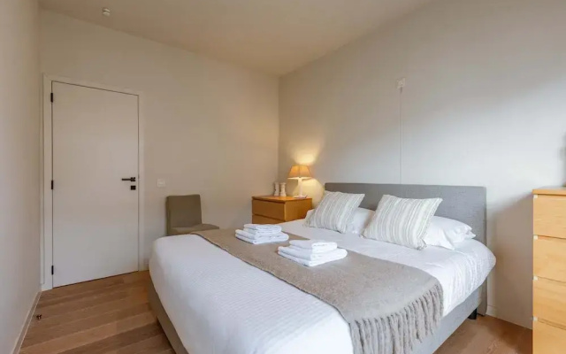 Modern Apartment Close to the Beach