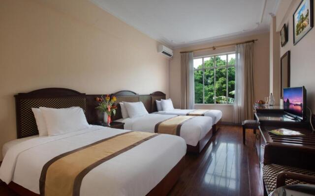 TQT2 Hotel