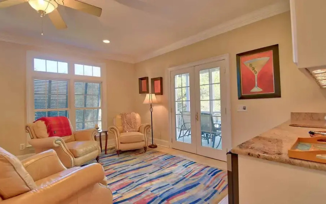 Beach Retreat by Peace Vacations