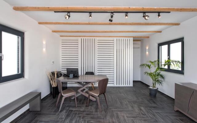 Elea Resort - Adults Only