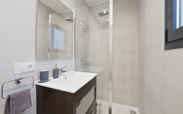 Modern Catalan Apartments by Olala Homes