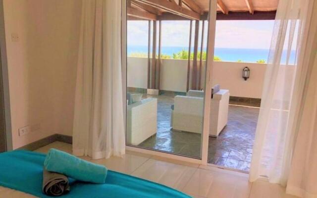 Frangipanier 2 bedrooms Sea view Penthouse