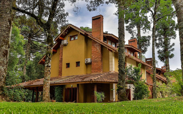 Locar-in Gramado Tríplex Laje de Pedra