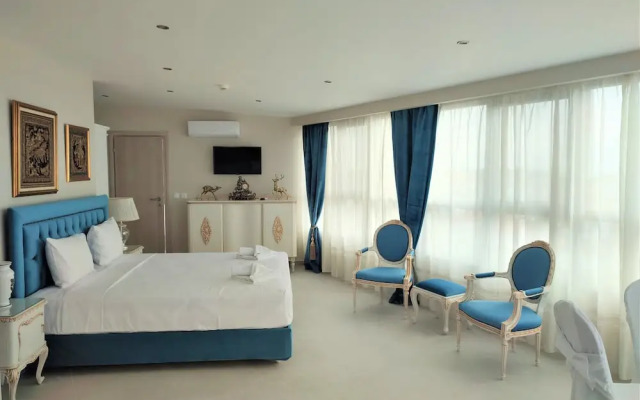 Light Blue Luxury Rooms