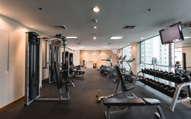 Adelphi Suites Bangkok