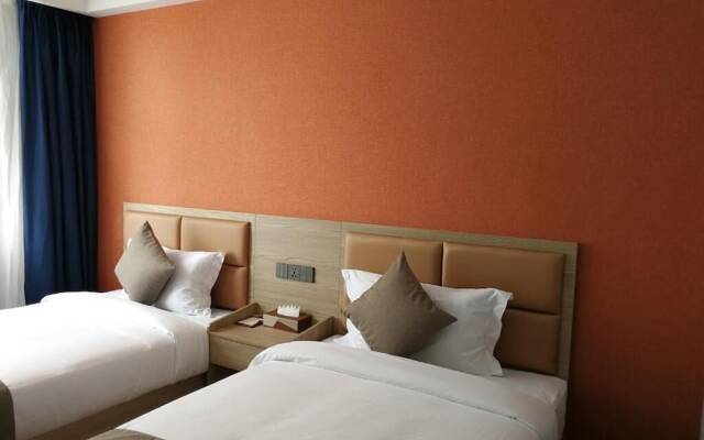 Paci Hotel