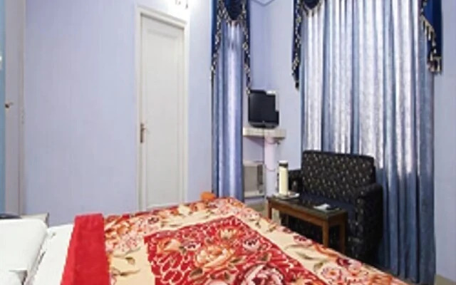 OYO 10752 Hotel Sitara International