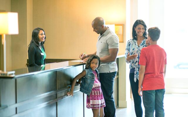 Holiday Inn Queenstown Frankton Road by IHG