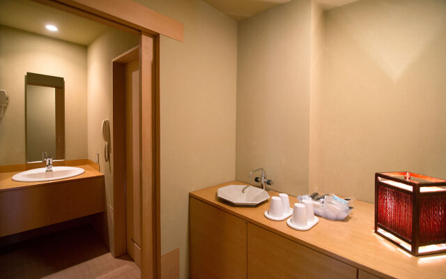 Premier Hotel Mojiko