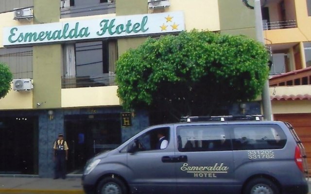 Hotel Esmeralda