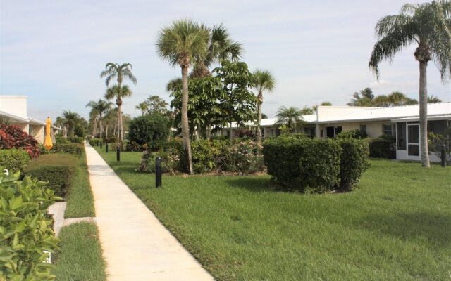 Jamaica Royale 014 - 1 Br Apts