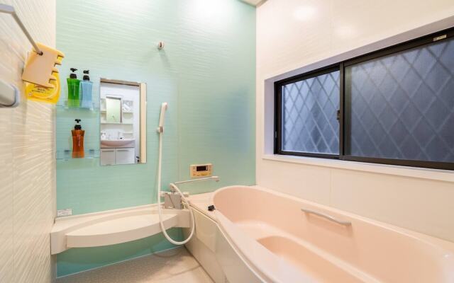 Nishi-Kujo Detached house