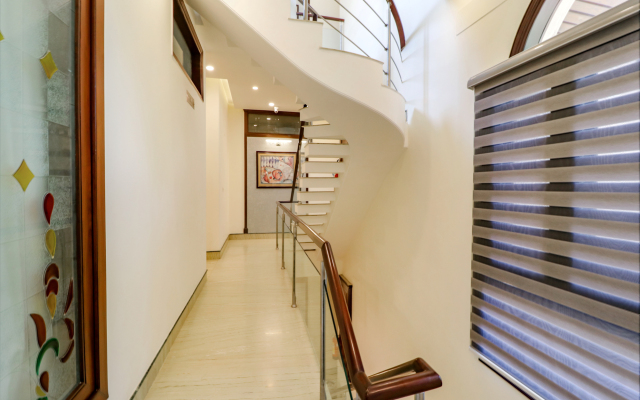 Fabhotel Rr Residency