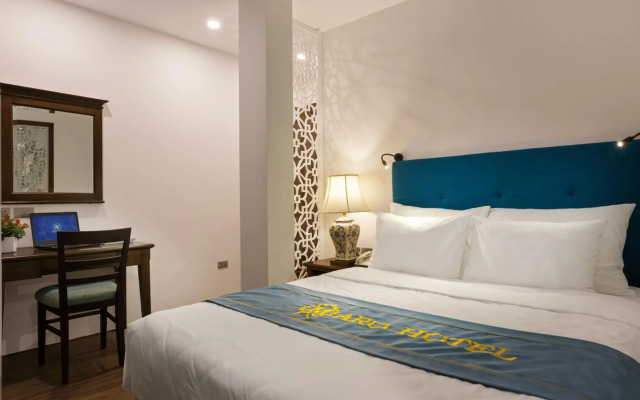 Maro Hotel