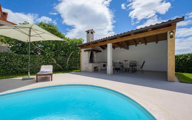 Villa Stauri
