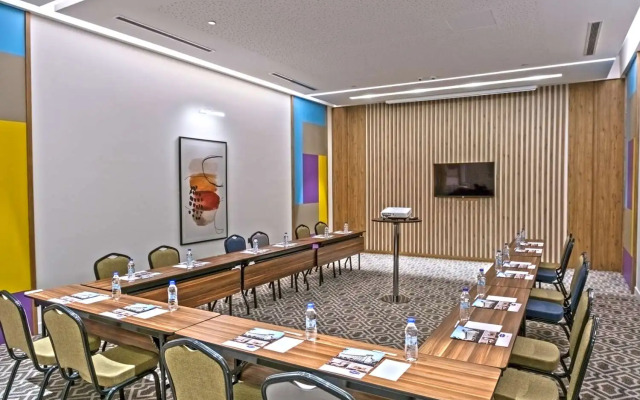 Hampton By Hilton Sakarya