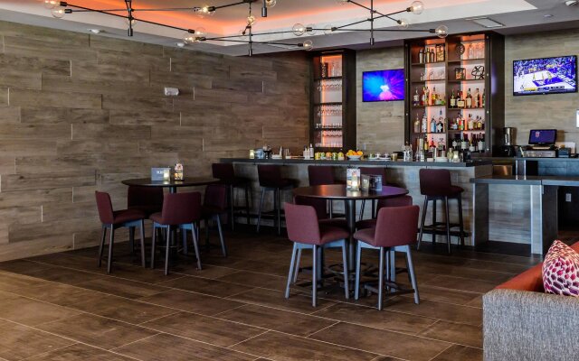 Courtyard by Marriott Lake Jackson