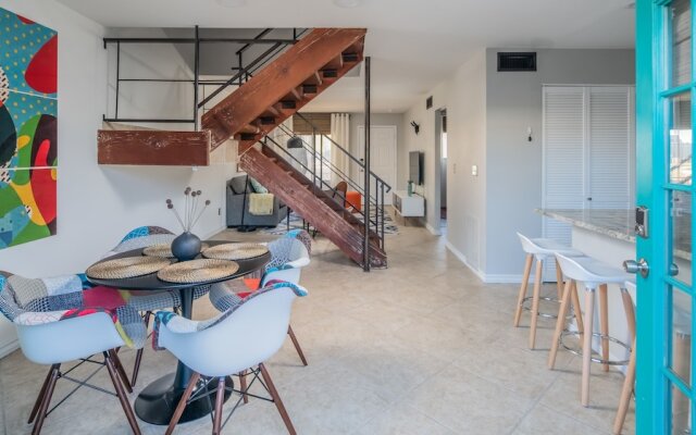 4BR Scottsdale Townhome by Wanderjaunt