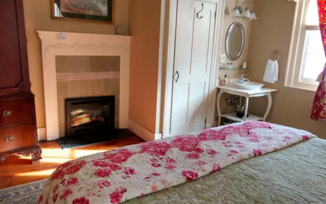 Daniel Stebbins House