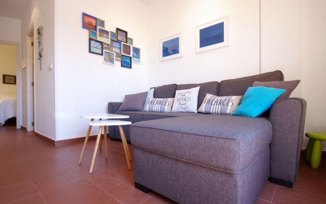 Livingtarifa - Apartamento piscina frente mar
