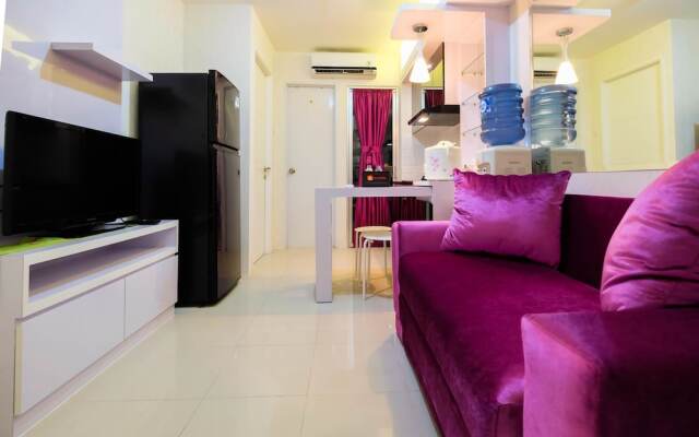Comfy 2BR Bassura City Apartment Near Mall