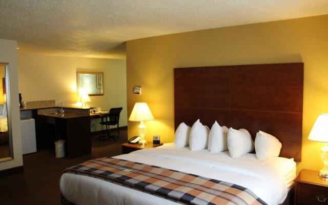 Best Western Plus Milwaukee Airport Hotel & Conference Ctr