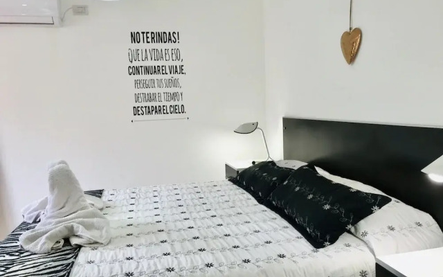 Apart Piquito de Oro