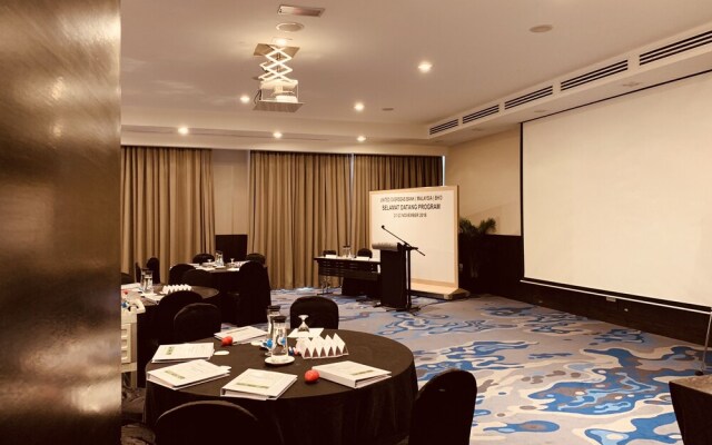 Times Square Service Suites