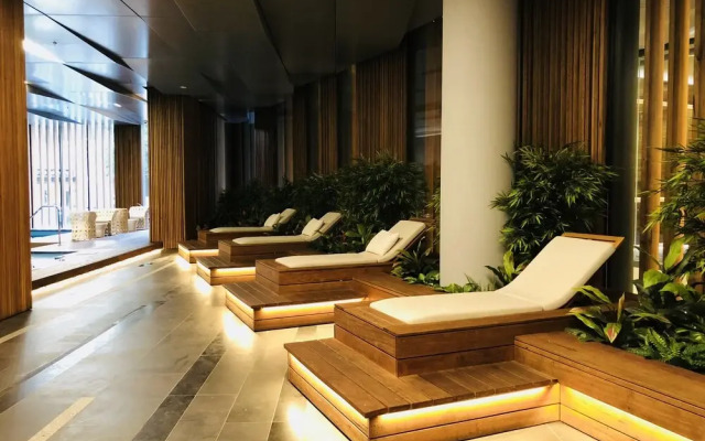 Explore Docklands Lovely Apartment LVL8