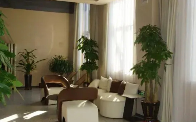 Longqihai Express Hotel (Dalian Guobao Xingyuewan Branch)