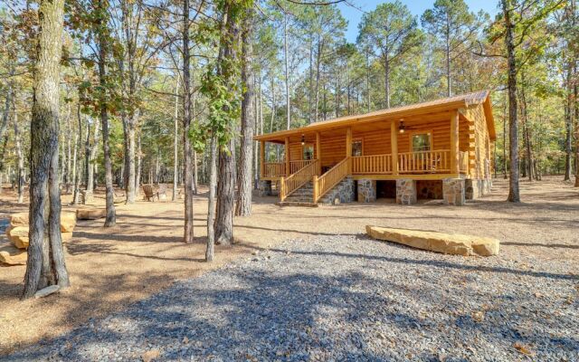 Tumbling Shoals Cabin w/ Fire Pit: 1 Mi to Lake