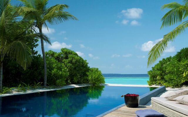 Dusit Thani Maldives