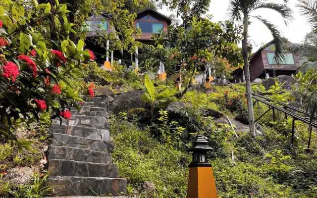Kawarin Secret Hut Hotel and Resort