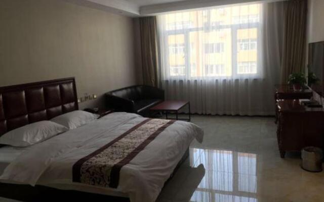 Super 8 Hotel (Tongliao Affiliated Hospital)