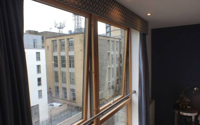 Penthouse Apartment In Edinburghs City Centre